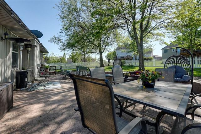 991 Moore Place, Odessa, MO 64076