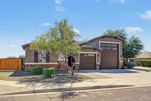 8031 W ENCINAS Lane, Phoenix, AZ 85043