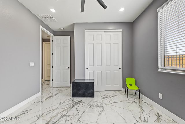 8031 W ENCINAS Lane, Phoenix, AZ 85043