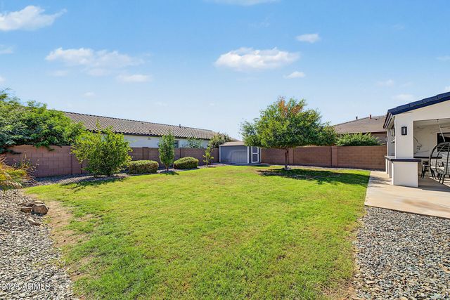 8031 W ENCINAS Lane, Phoenix, AZ 85043