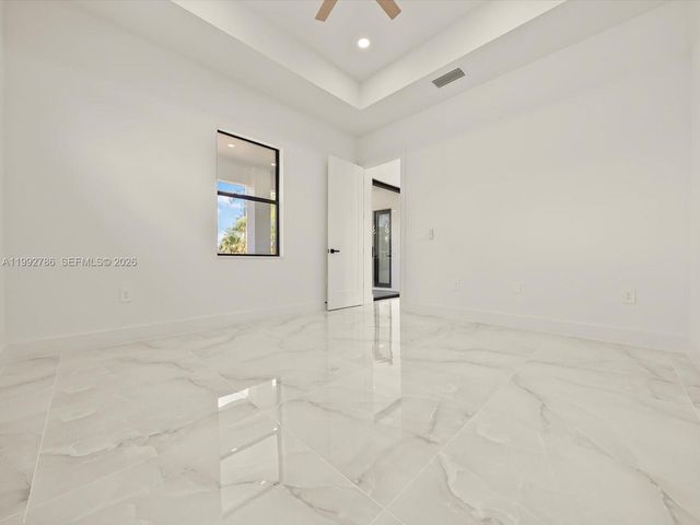 735 Chavers St, Lehigh Acres, FL 33974