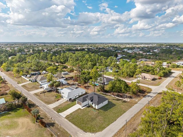 735 Chavers St, Lehigh Acres, FL 33974