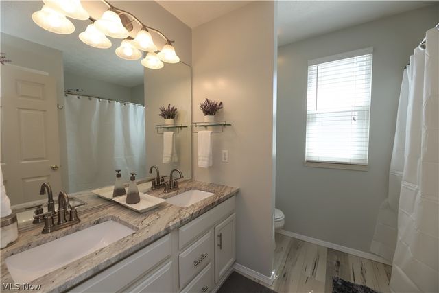 5240 Bringham Drive, Brunswick, OH 44212
