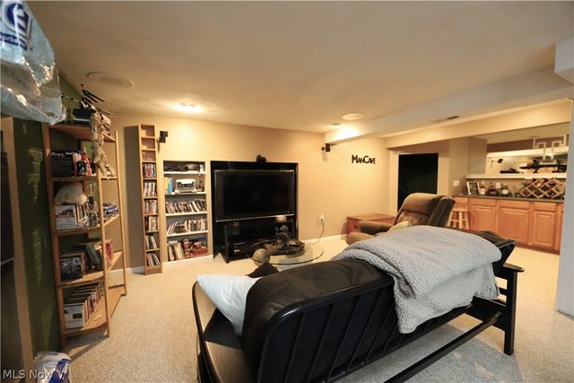 5240 Bringham Drive, Brunswick, OH 44212