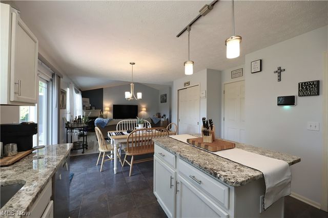 5240 Bringham Drive, Brunswick, OH 44212