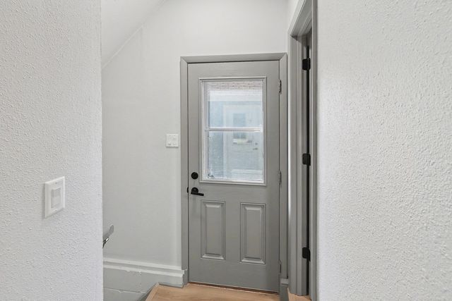 309 Independence Street, Pella, IA 50219