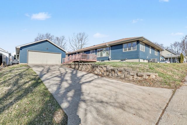 309 Independence Street, Pella, IA 50219