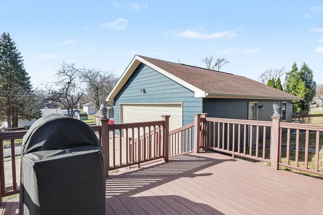 309 Independence Street, Pella, IA 50219