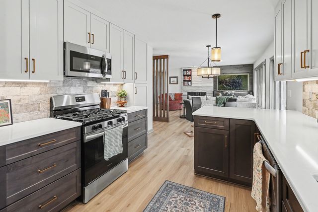 309 Independence Street, Pella, IA 50219