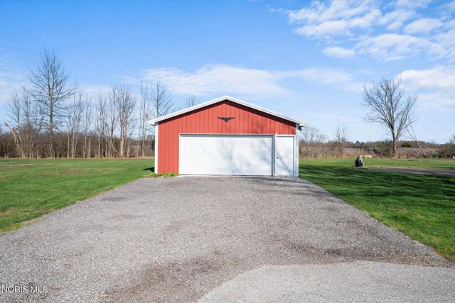 23070 Lemoyne Road, Perrysburg, OH 43551