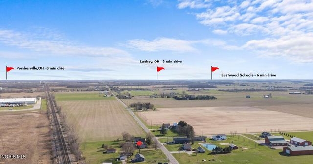 23070 Lemoyne Road, Perrysburg, OH 43551