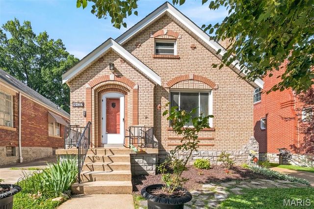 4132 Tyrolean Avenue, St Louis, MO 63116