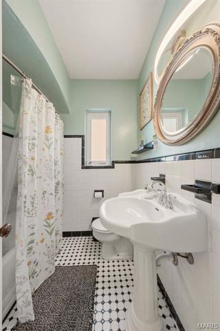 4132 Tyrolean Avenue, St Louis, MO 63116