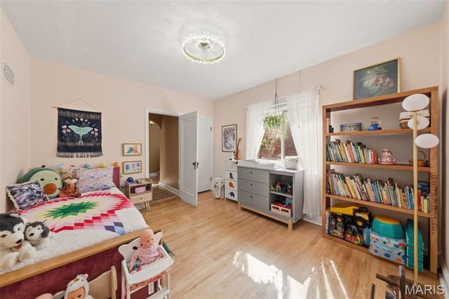 4132 Tyrolean Avenue, St Louis, MO 63116
