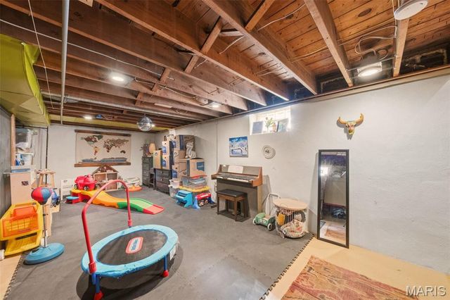 4132 Tyrolean Avenue, St Louis, MO 63116