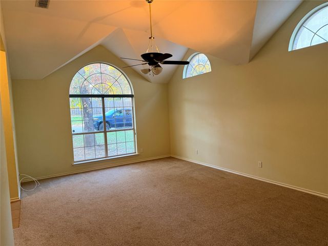 7632 Arbor Ridge Court, Fort Worth, TX 76112