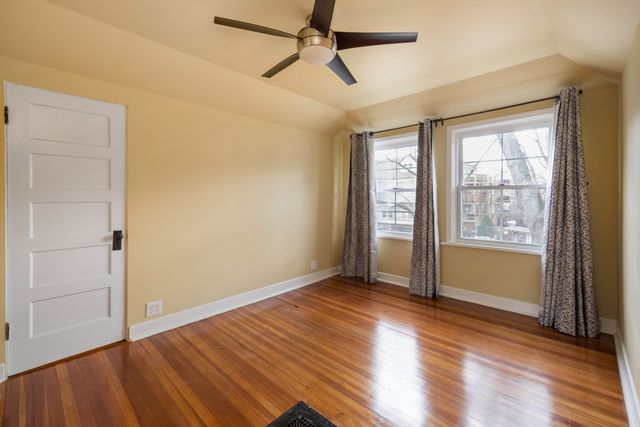 7113 N Wolcott Avenue, Chicago, IL 60626