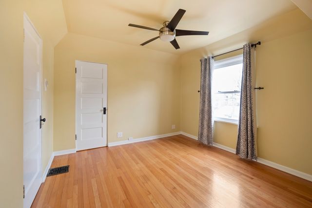 7113 N Wolcott Avenue, Chicago, IL 60626