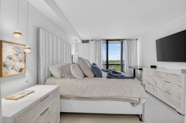 6815 Willow Wood Drive 4083, Boca Raton, FL 33434