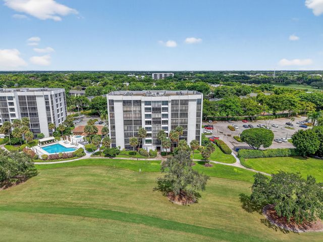 6815 Willow Wood Drive 4083, Boca Raton, FL 33434