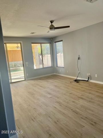 1481 W Hawk Way, Chandler, AZ 85286