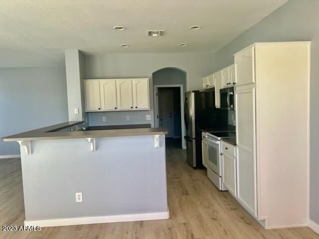1481 W Hawk Way, Chandler, AZ 85286