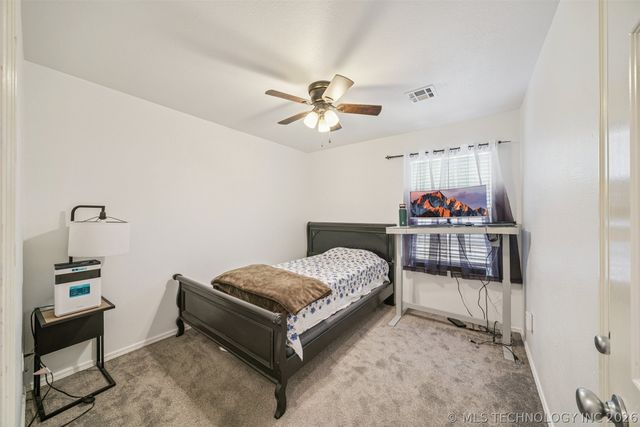 6618 E 130th Place S, Bixby, OK 74008