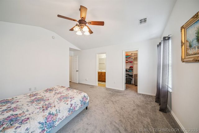 6618 E 130th Place S, Bixby, OK 74008