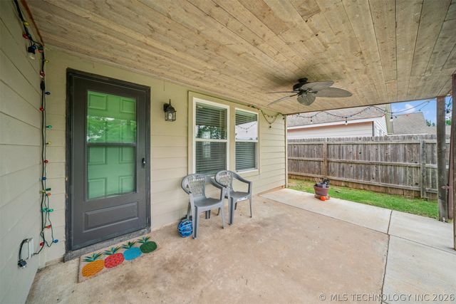 6618 E 130th Place S, Bixby, OK 74008
