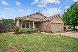 6618 E 130th Place S, Bixby, OK 74008