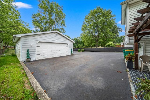 417 Centennial Street, Geneva, OH 44041