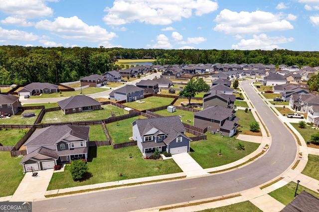 408 Fairview Circle, Hinesville, GA 31313
