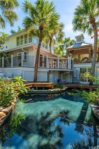 61 12th AVE S, Naples, FL 34102