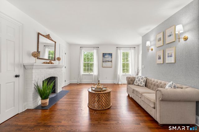 20 Cherry Lane, Wilton, CT 06897
