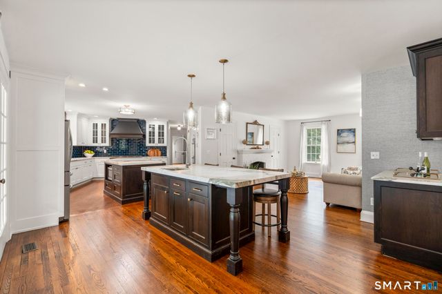 20 Cherry Lane, Wilton, CT 06897