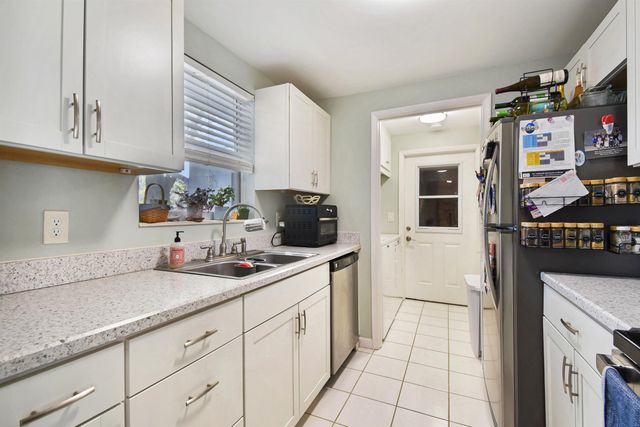 919 Viscaya Blvd, St Augustine, FL 32086