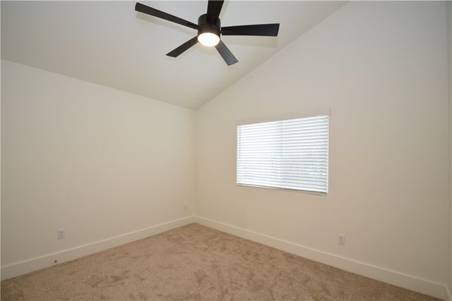702 Sun Meadows Loop, Centerton, AR 72719
