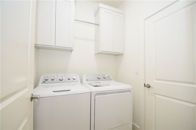 702 Sun Meadows Loop, Centerton, AR 72719