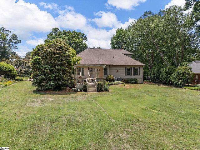 519 Planters Rest Way, Inman, SC 29349