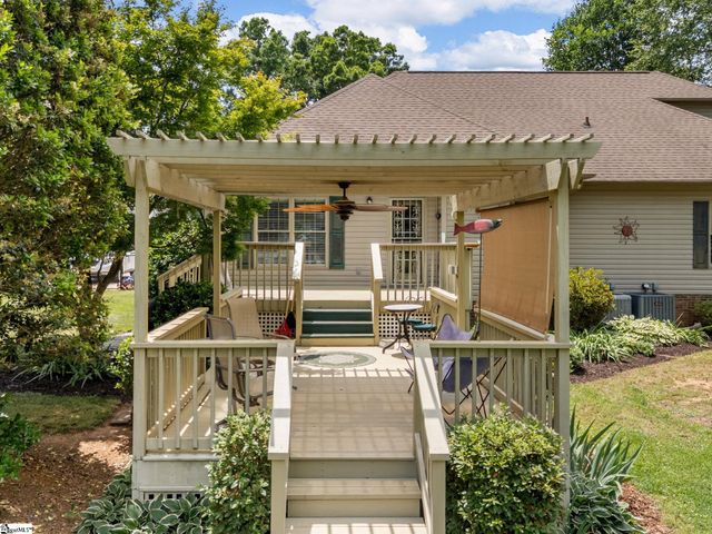 519 Planters Rest Way, Inman, SC 29349