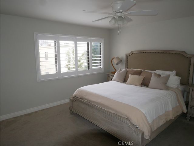 321 E Stocker Street 205, Glendale, CA 91207