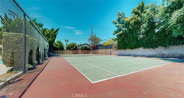 321 E Stocker Street 205, Glendale, CA 91207