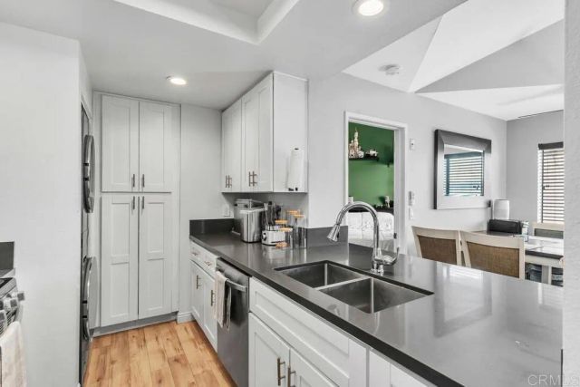 3049 Golden Oak Way, Spring Valley, CA 91978