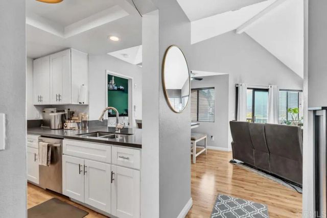 3049 Golden Oak Way, Spring Valley, CA 91978