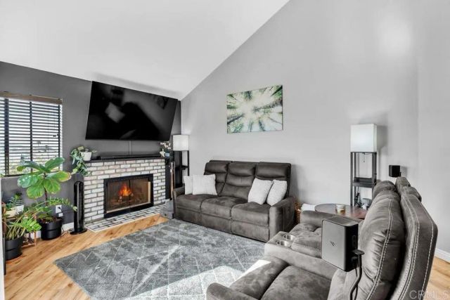 3049 Golden Oak Way, Spring Valley, CA 91978