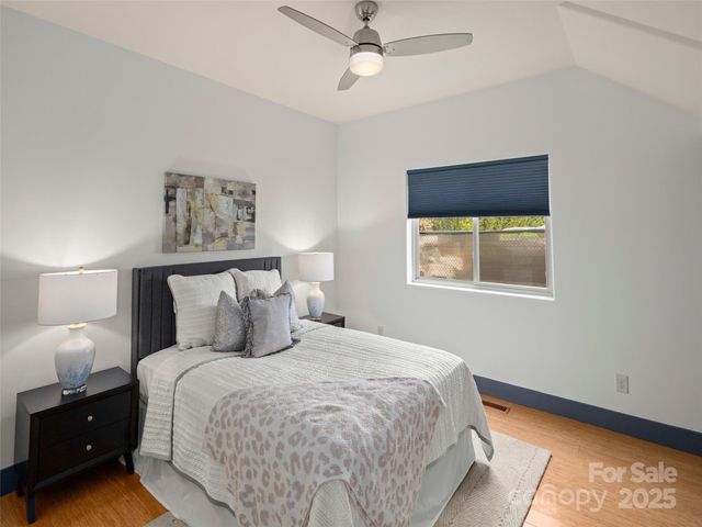 46 Park Avenue N, Asheville, NC 28801