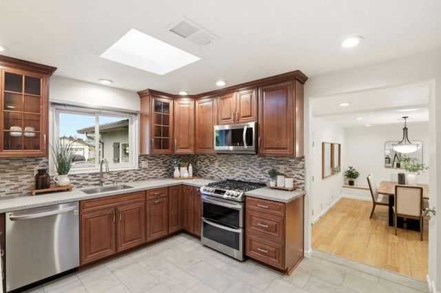 38333 Corrigan Court, Fremont, CA 94536