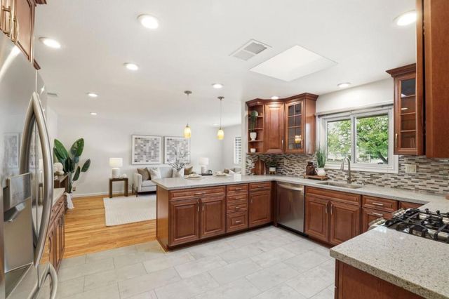 38333 Corrigan Court, Fremont, CA 94536