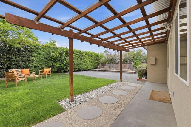 38333 Corrigan Court, Fremont, CA 94536