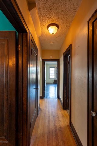 7047 26TH Parkway, Berwyn, IL 60402